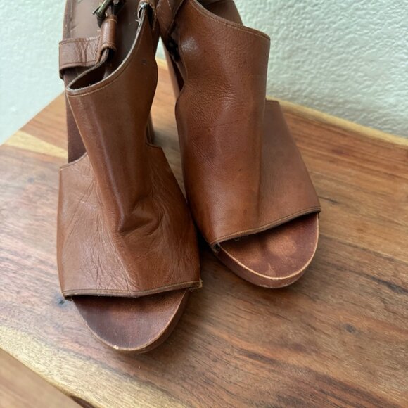 Vintage Ralph Lauren Leather and Wood Peep Toe Heels Size 8.5 - Picture 7 of 10